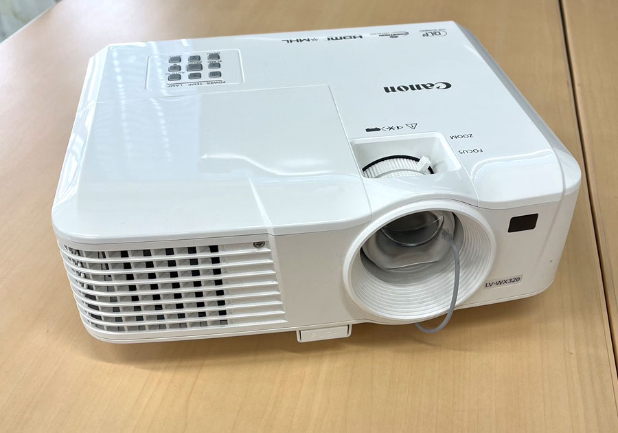 プロジェクターレンタル　プロジェクター 3,200ルーメン(Canon LV-WX320)　会議や講習会、宴会などで活躍するプロジェクター